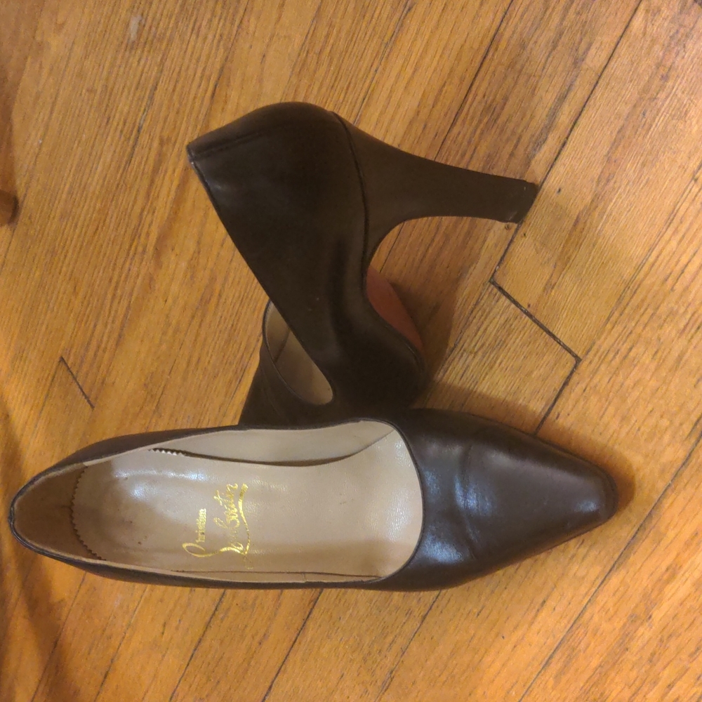 Authentic, vintage Christian Louboutin red sole heels, size 35